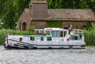Hausboot Pénichette 1400 FB - Außenansicht